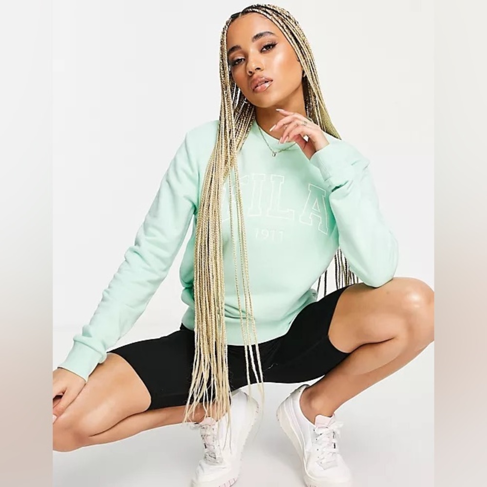 fila varsity sweatshirt